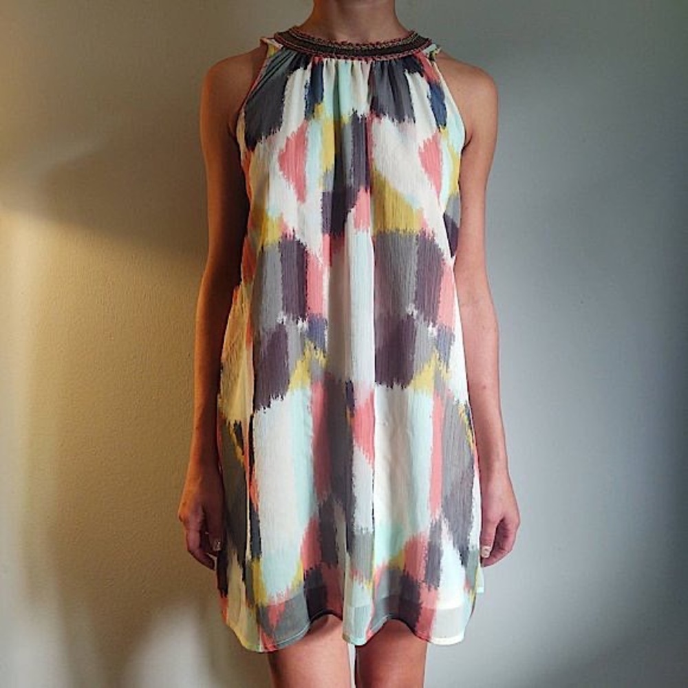 HD in Paris | Mod Jeweled Brushstrokes Shift Dress